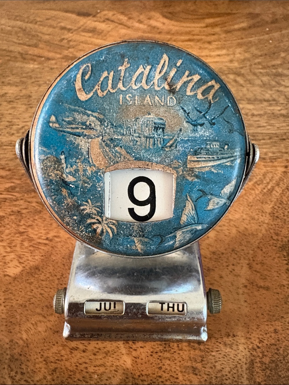 Catalina Blue Vintage Perpetual Desk Calendar Clock